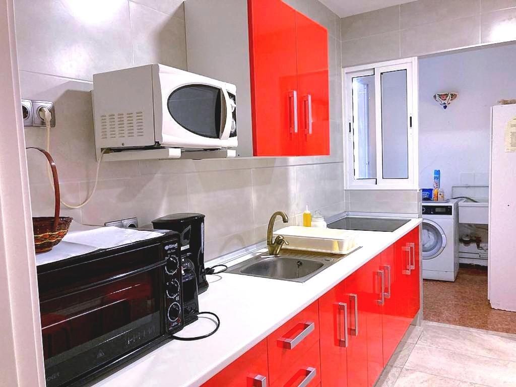 Practico Apartamento A 5 Min Andando De Gibraltar Y El Centro, Frente Al Mar La Línea de la Concepción Dış mekan fotoğraf